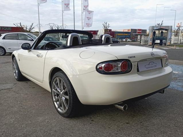 Mazda Mx-5 image 2