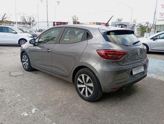 Renault Clio image 8