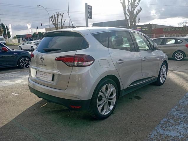 Renault Scénic image 1