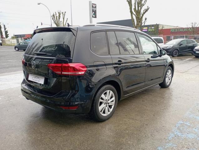 Volkswagen Touran image 2