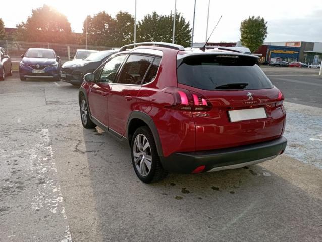 Peugeot 2008 image 6