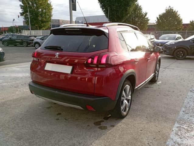 Peugeot 2008 image 2
