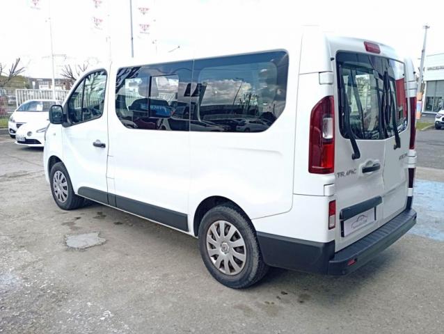 Renault Trafic image 1