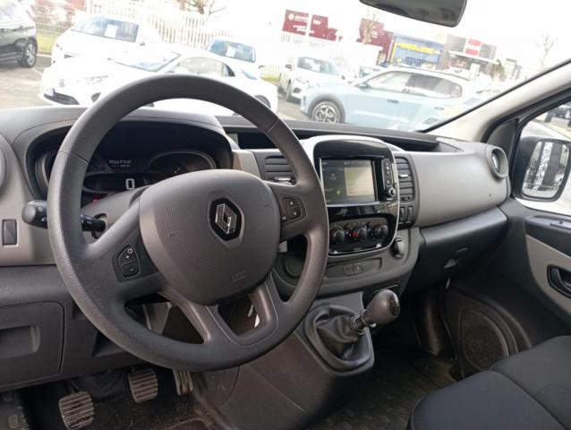 Renault Trafic image 9