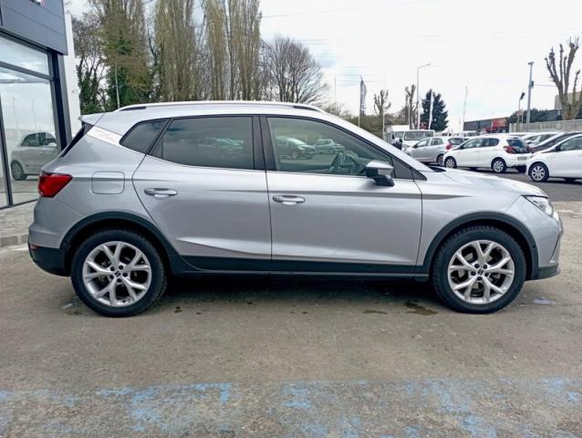 Seat Arona image 2