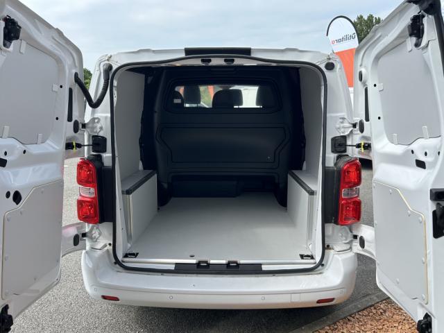 Citroen Jumpy image 1