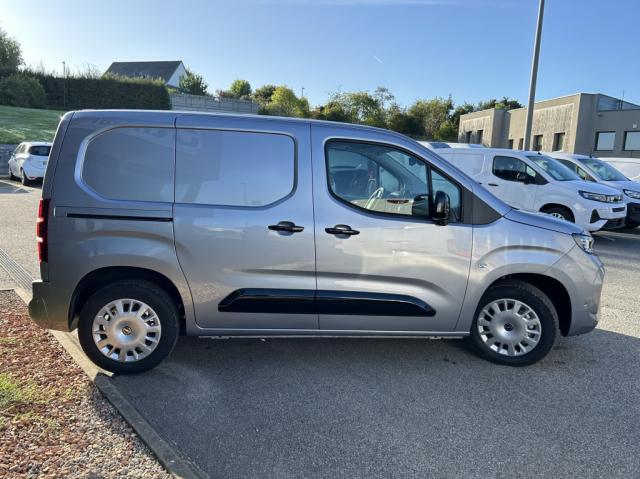 Opel Combo Cargo image 7