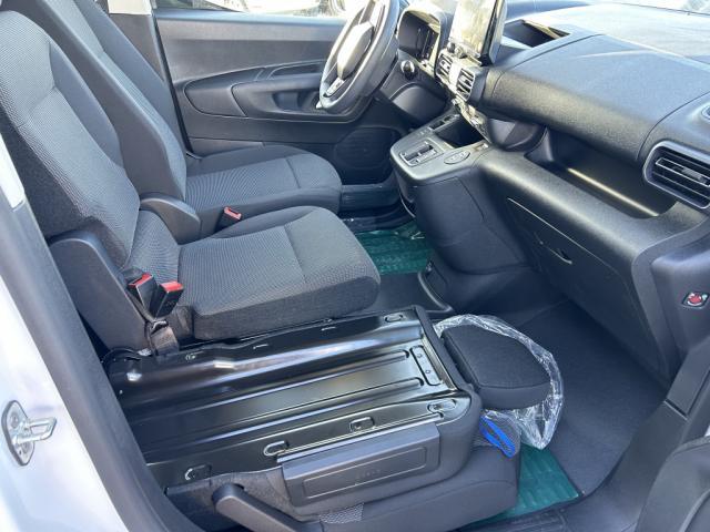 Opel Combo Cargo image 5