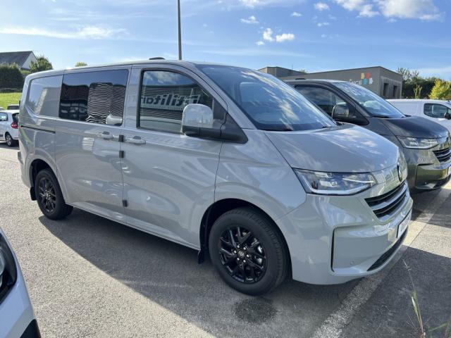 Volkswagen Transporter image 1