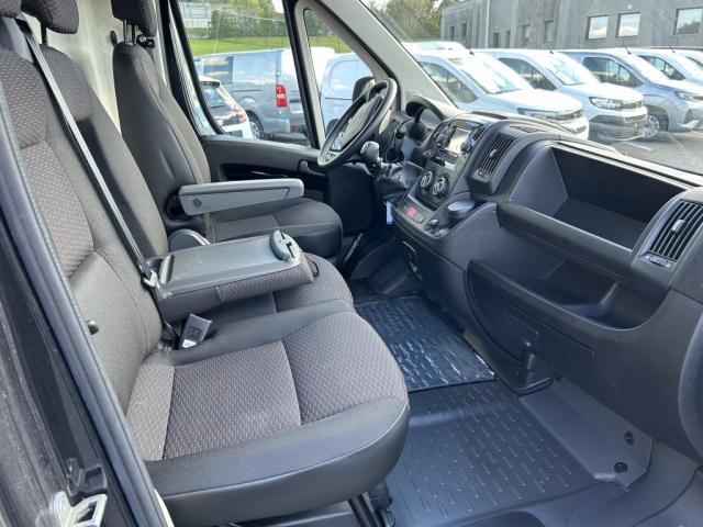 Peugeot Boxer image 6