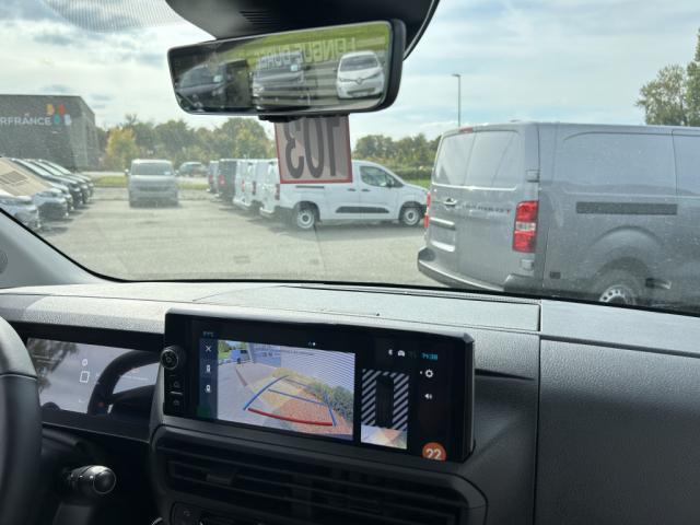 Citroen Jumpy image 2