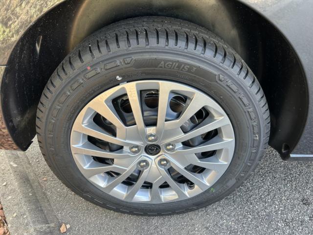Peugeot Expert image 2