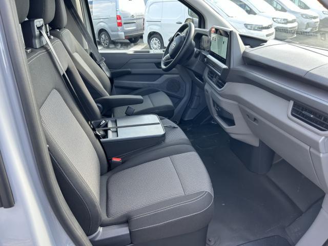 Volkswagen Transporter image 7