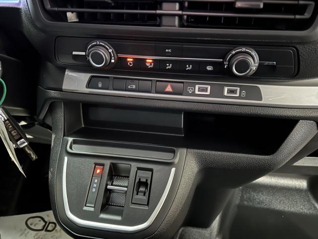 Citroen Jumpy image 1