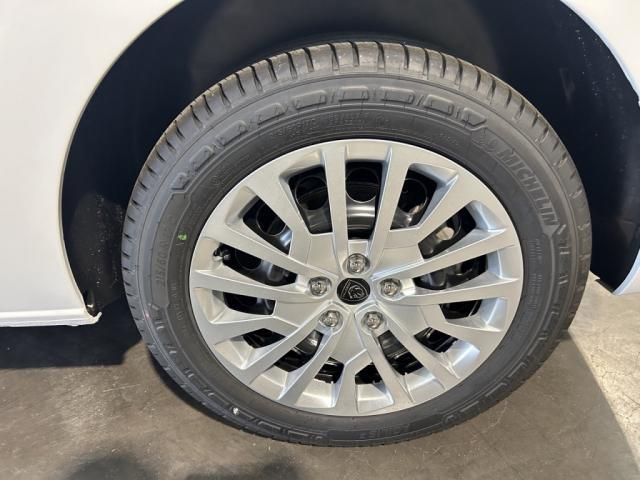 Peugeot Expert image 2