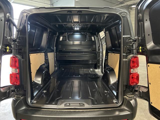 Peugeot Expert image 8