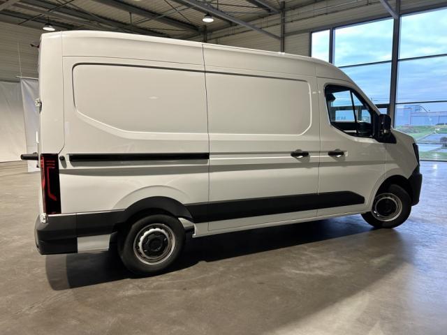 Renault Master image 4
