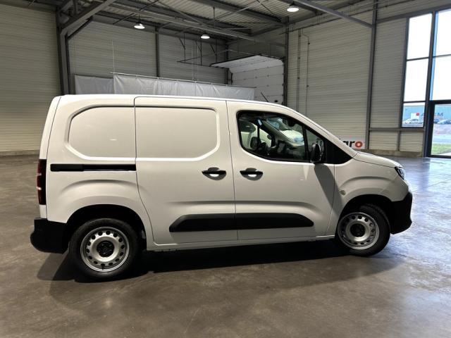 Peugeot Partner image 2