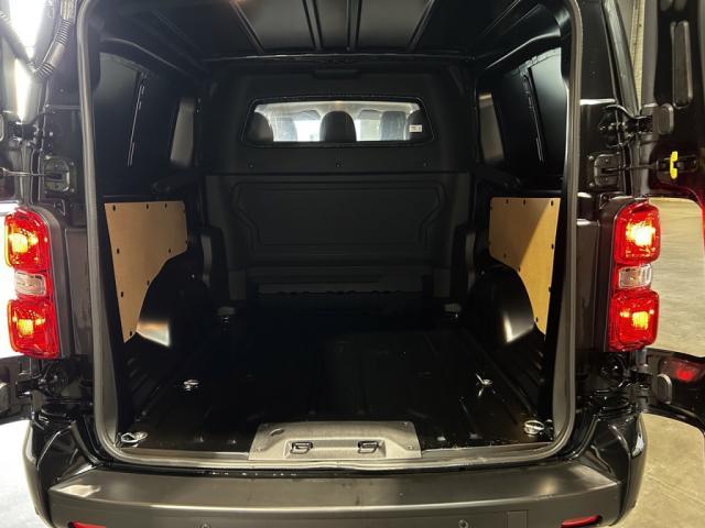 Peugeot Expert image 3