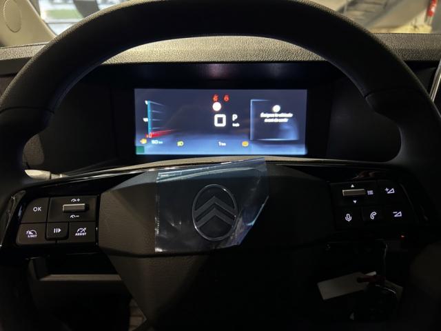 Citroen Jumpy image 9