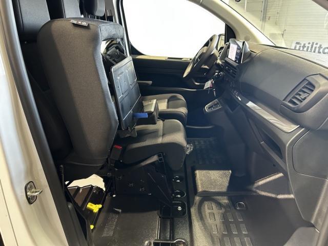 Peugeot Expert image 2