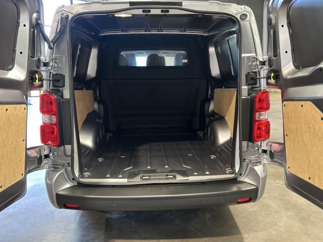 Peugeot Expert image 2