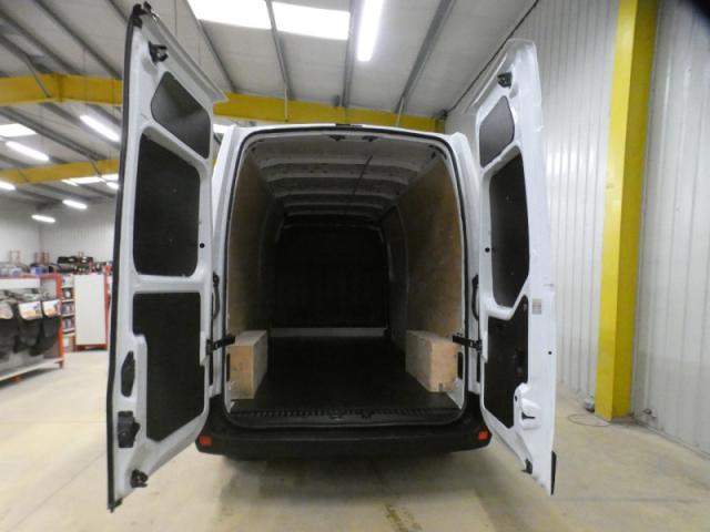 Opel Movano image 1