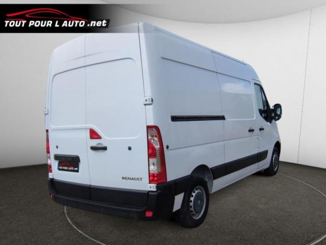 Renault Master image 2