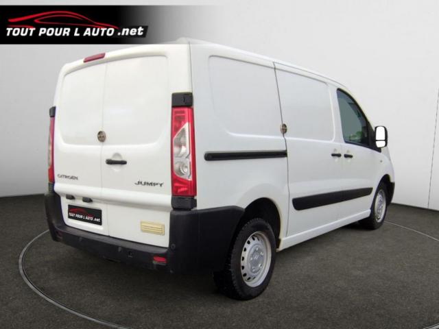 Citroen Jumpy image 9