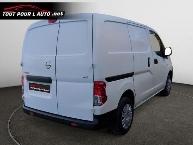 Nissan Nv200 image 7