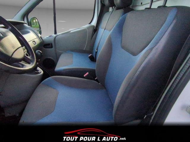 Renault Trafic image 1