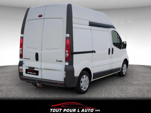 Renault Trafic image 8