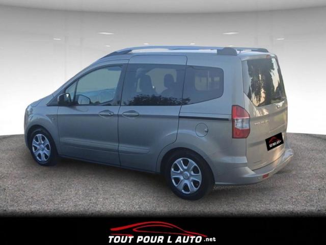 Ford Tourneo image 1