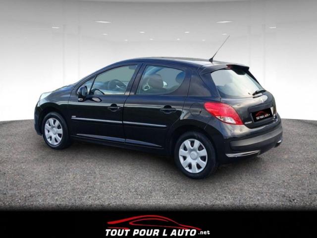 Peugeot 207 image 9