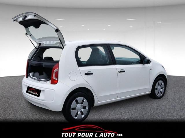 Volkswagen Up! image 6