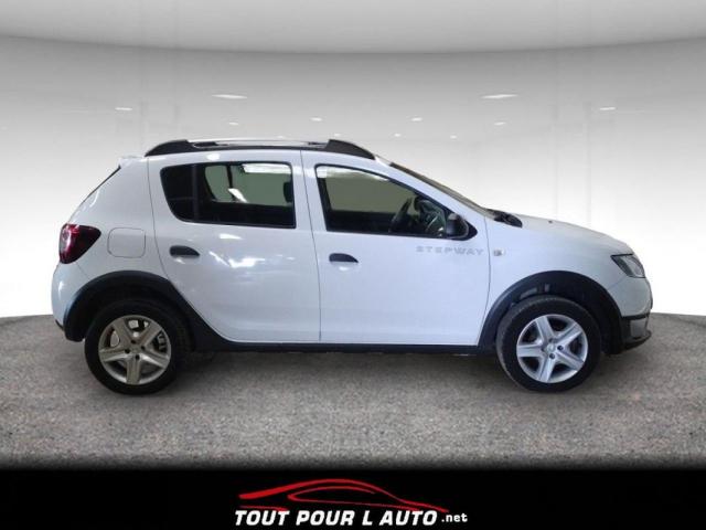 Dacia Sandero image 9