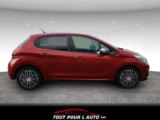 Peugeot 208 image 5