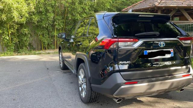 Toyota Rav4 image 6