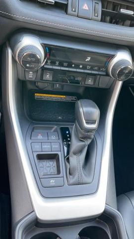 Toyota Rav4 image 1