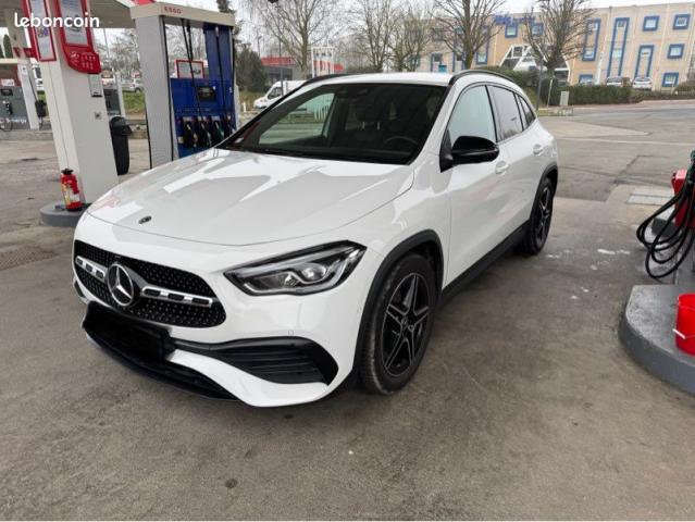 Mercedes Benz