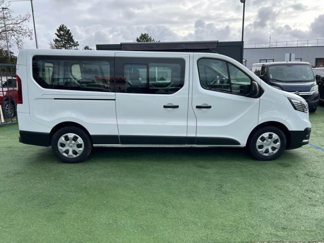 Renault Trafic image 8