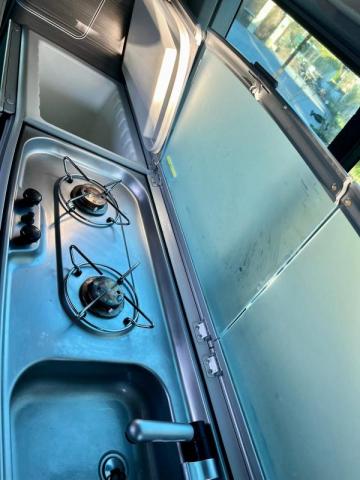 Volkswagen California image 5