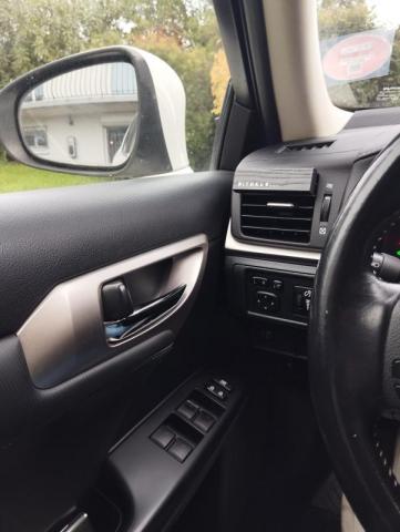 Lexus Ct 200h image 8