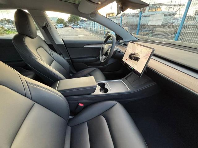 Tesla Model 3 image 4