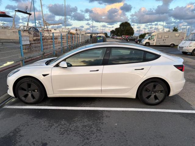 Tesla Model 3 image 6