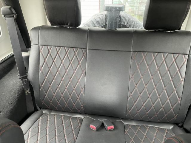 Jeep Wrangler image 4