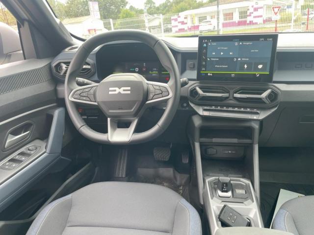 Dacia Duster image 1