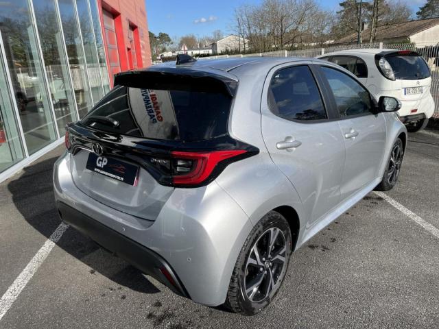 Toyota Yaris image 2