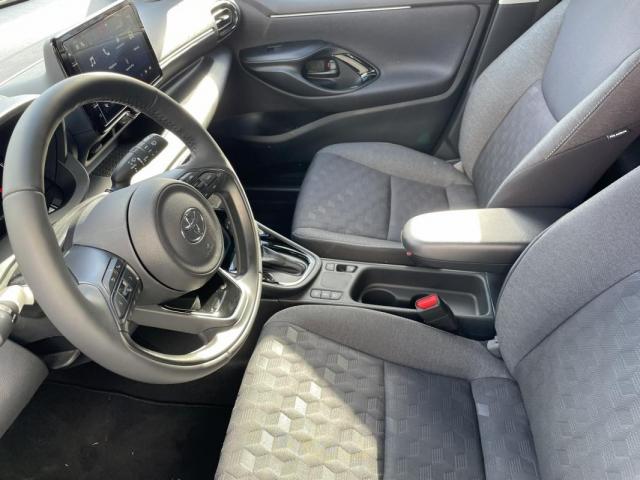 Toyota Yaris image 9