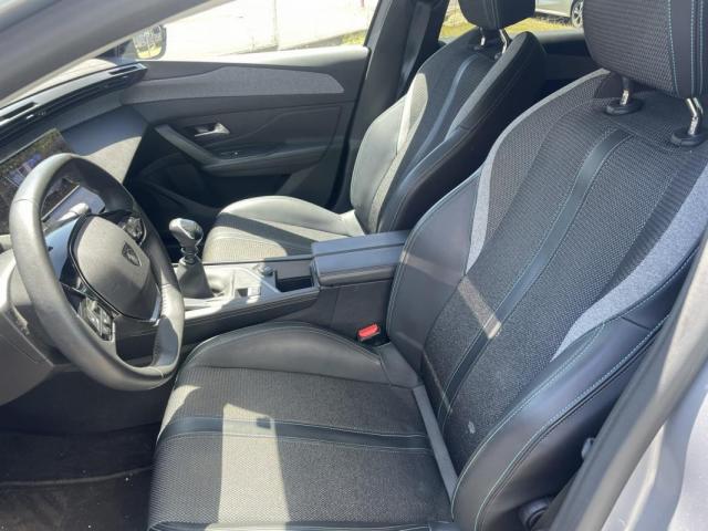 Peugeot 308 image 1